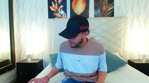 taylor_mason1 online show from November 18, 10:35 pm