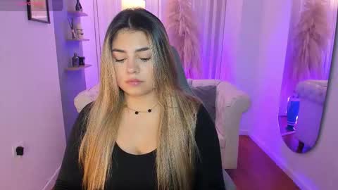 Taylor online show from January 14, 8:39 pm