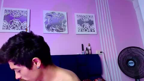 taylor stele online show from May 6, 3:51 pm