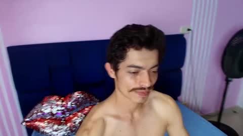 taylor stele online show from May 18, 8:59 pm