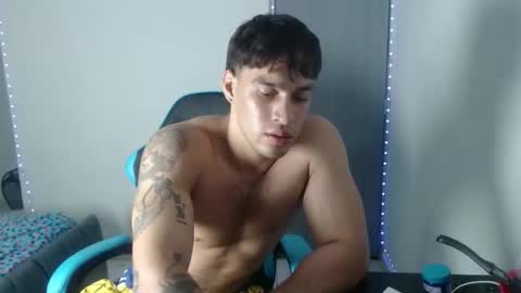 team23hot0 online show from November 5, 5:20 am