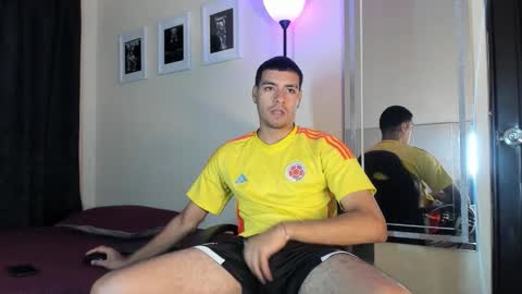 steven online show from December 13, 8:26 pm