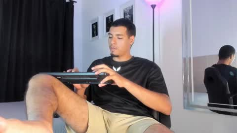 steven online show from March 21, 9:52 pm