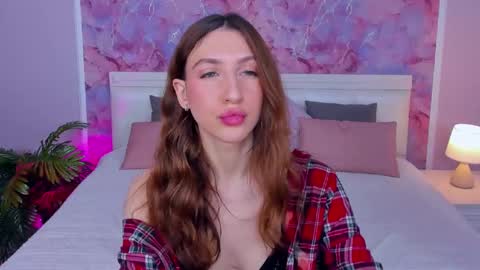 Lily online show from December 3, 4:11 pm
