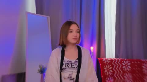 all me precious   online show from February 20, 5:18 am