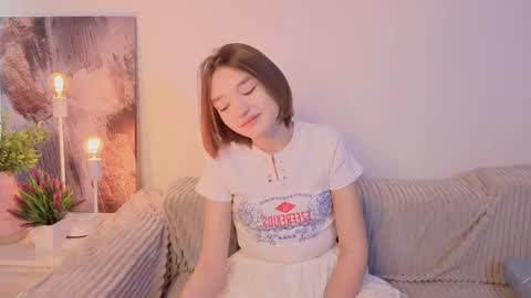 all me precious   online show from February 6, 5:44 am