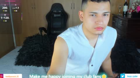 Snapshot of teddy_cowboy chatting on March 4, 10:35 am  Follow me on Twitter boys ryder and instagram teddyscoot 12  online show from March 4, 10:35 am