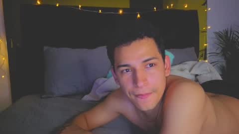 Snapshot of teddy_cowboy chatting on October 4, 9:40 am  Follow me on Twitter boys ryder and instagram teddyscoot 12  online show from October 4, 9:40 am