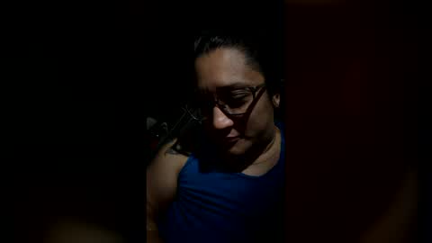 tee1luv online show from March 9, 4:39 am