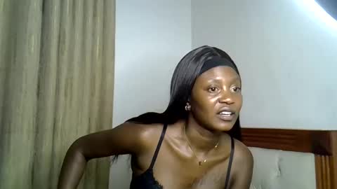 Nicole online show from March 19, 9:31 pm