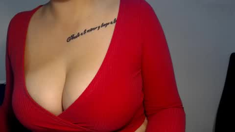 Teeyara  online show from October 9, 7:58 am