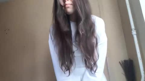 Kimi online show from November 12, 9:44 am