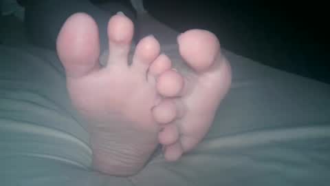 Viv West online show from October 6, 3:35 am