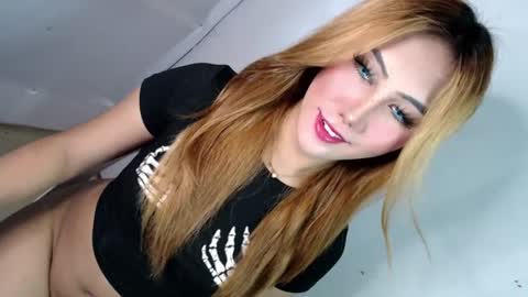 Im Dianna DONT FORGET TO FOLLOW ME   online show from March 9, 5:44 am