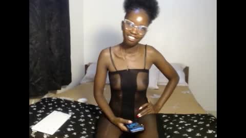 tempting_vibe online show from March 4, 6:27 pm