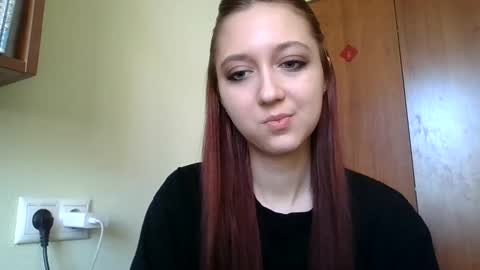 Snapshot of temptingvision chatting on March 9, 10:41 am temptingvision online show from March 9, 10:41 am