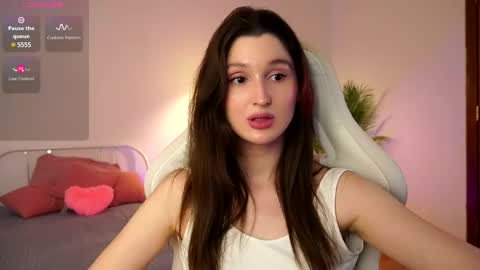 Snapshot of tender_babyy chatting on March 5, 10:44 am Sexy girl Li online show from March 5, 10:44 am