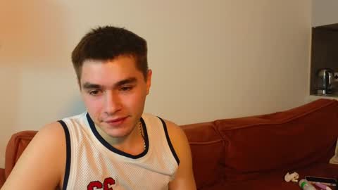 Amanda and Kenny online show from February 8, 3:31 pm