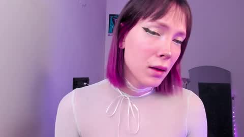 Kira online show from March 1, 5:50 pm