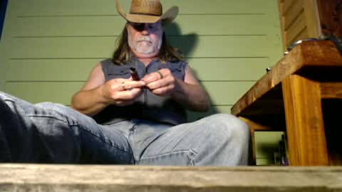 Tennredneck online show from June 29, 1:35 am