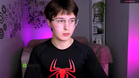 teo_wilson online show from November 6, 4:54 pm