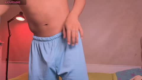 teo browny online show from June 8, 10:10 pm