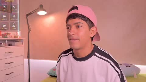 teo browny online show from April 16, 4:18 pm