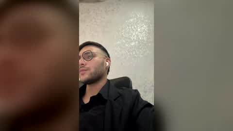 Andres long online show from June 16, 8:13 pm