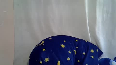 terriam online show from December 5, 6:45 am