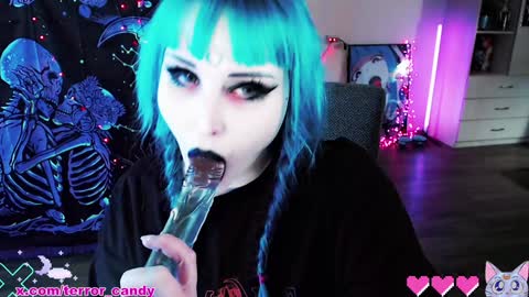 CRY BABY online show from January 25, 7:28 am