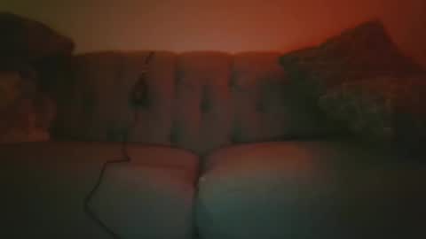 Snapshot of tesla1414 chatting on October 1, 12:10 am TESLAA online show from October 1, 12:10 am