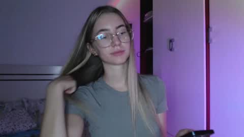 tessa_calmness online show from August 2, 2:52 pm