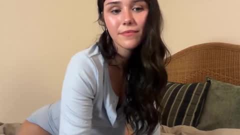 tessadovee online show from October 16, 1:27 am