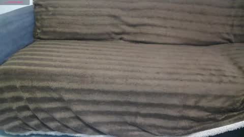 Busty Sandra online show from April 19, 11:00 am