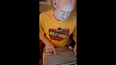 tgrizzthestarseed online show from March 8, 9:57 am