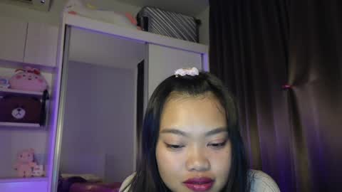 AbbieThai  online show from January 8, 4:22 pm