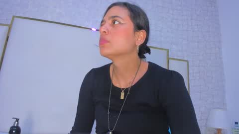 thalia888_ online show from February 1, 7:11 pm