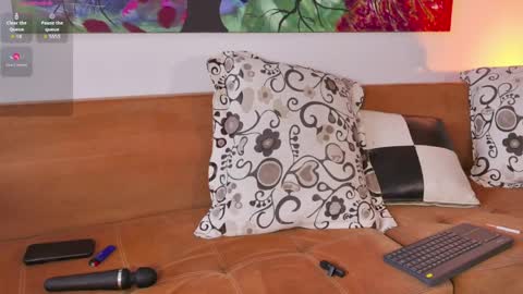 thalia  online show from June 2, 3:25 pm