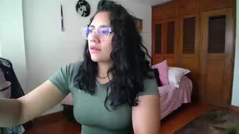    online show from September 19, 6:11 pm