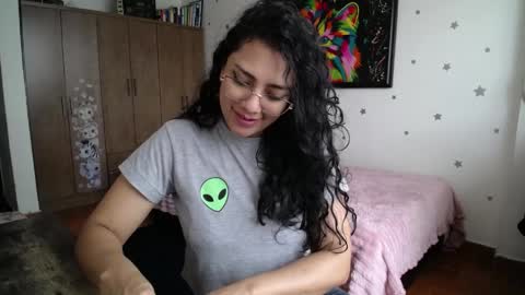    online show from April 8, 5:27 pm