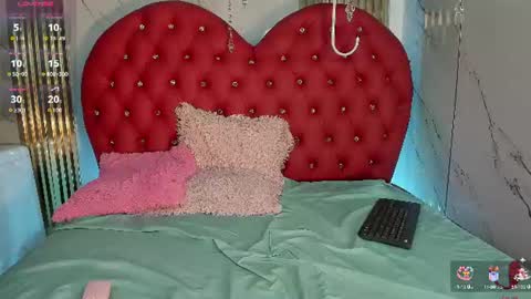 thanier_18 online show from June 11, 12:32 am