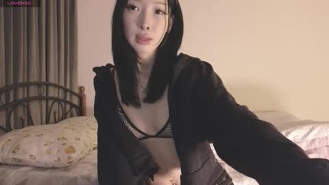 thanos_world1321002 online show from September 10, 10:22 pm