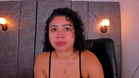 thara webstter online show from June 12, 11:53 am