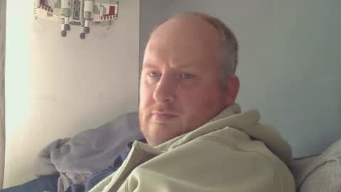 the007146368 online show from April 14, 2:42 pm