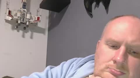 the007146368 online show from March 7, 12:10 am