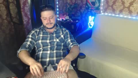 Snapshot of the_avengersgth chatting on September 28, 2:53 am thor lord online show from September 28, 2:53 am