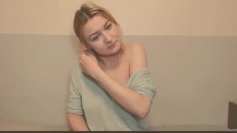 Eva online show from November 25, 11:25 pm