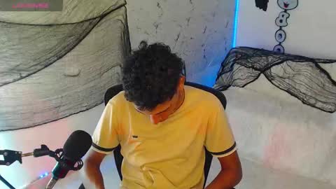 Sean OPry   online show from October 7, 5:31 pm