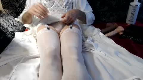 Snapshot of the_gentleman_xoxo chatting on December 14, 8:40 pm Reggie online show from December 14, 8:40 pm