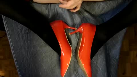 Snapshot of the_gentleman_xoxo chatting on January 19, 11:53 pm Reggie online show from January 19, 11:53 pm